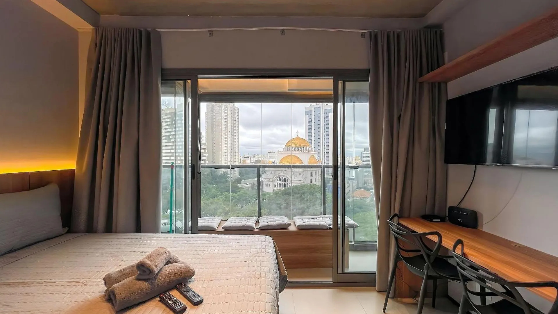 הוילה Luxo No Coracao De Sao Paulo, Estacionamento Pago בית נופש