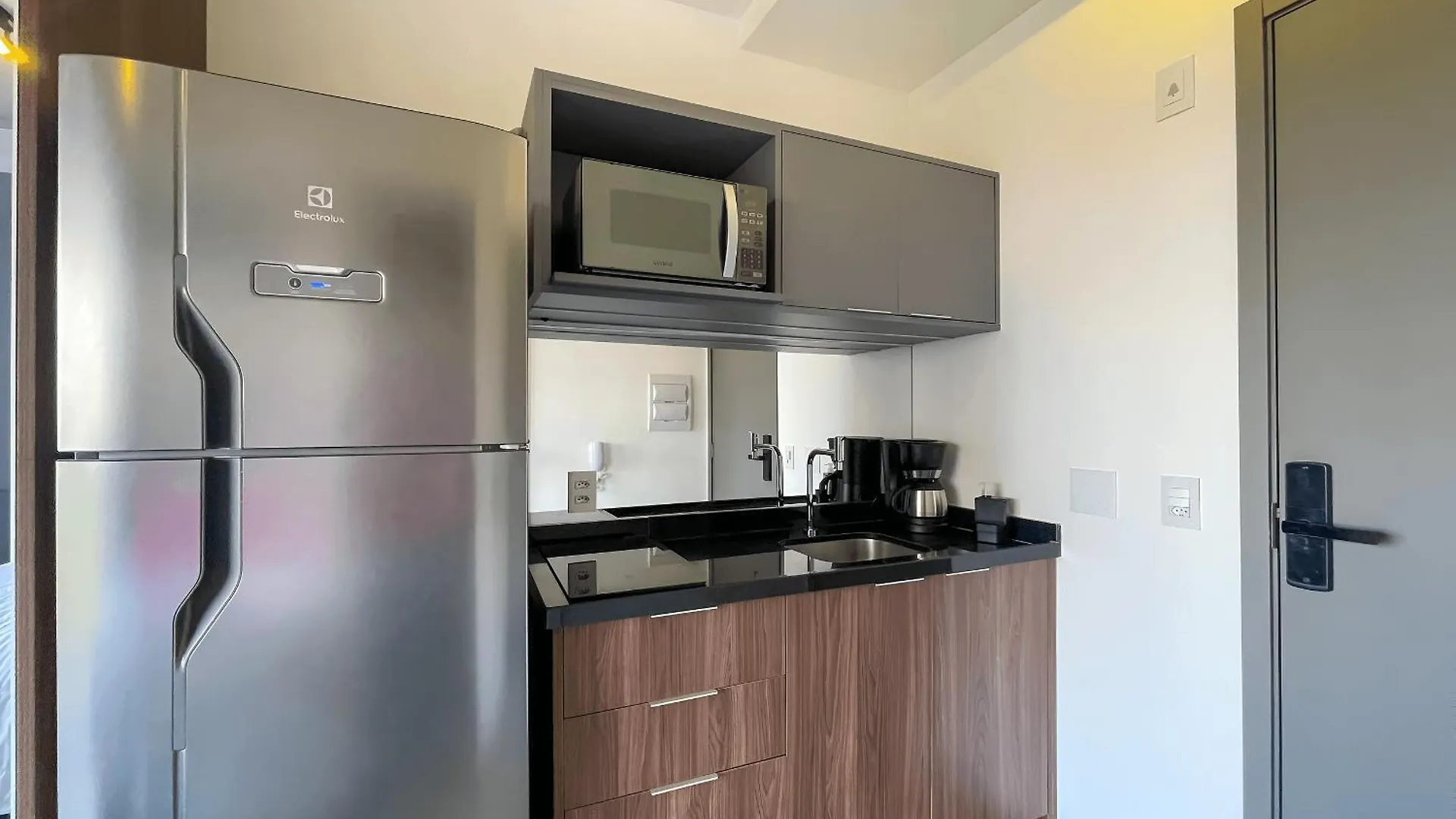 Villa Luxo No Coracao De Sao Paulo, Estacionamento Pago