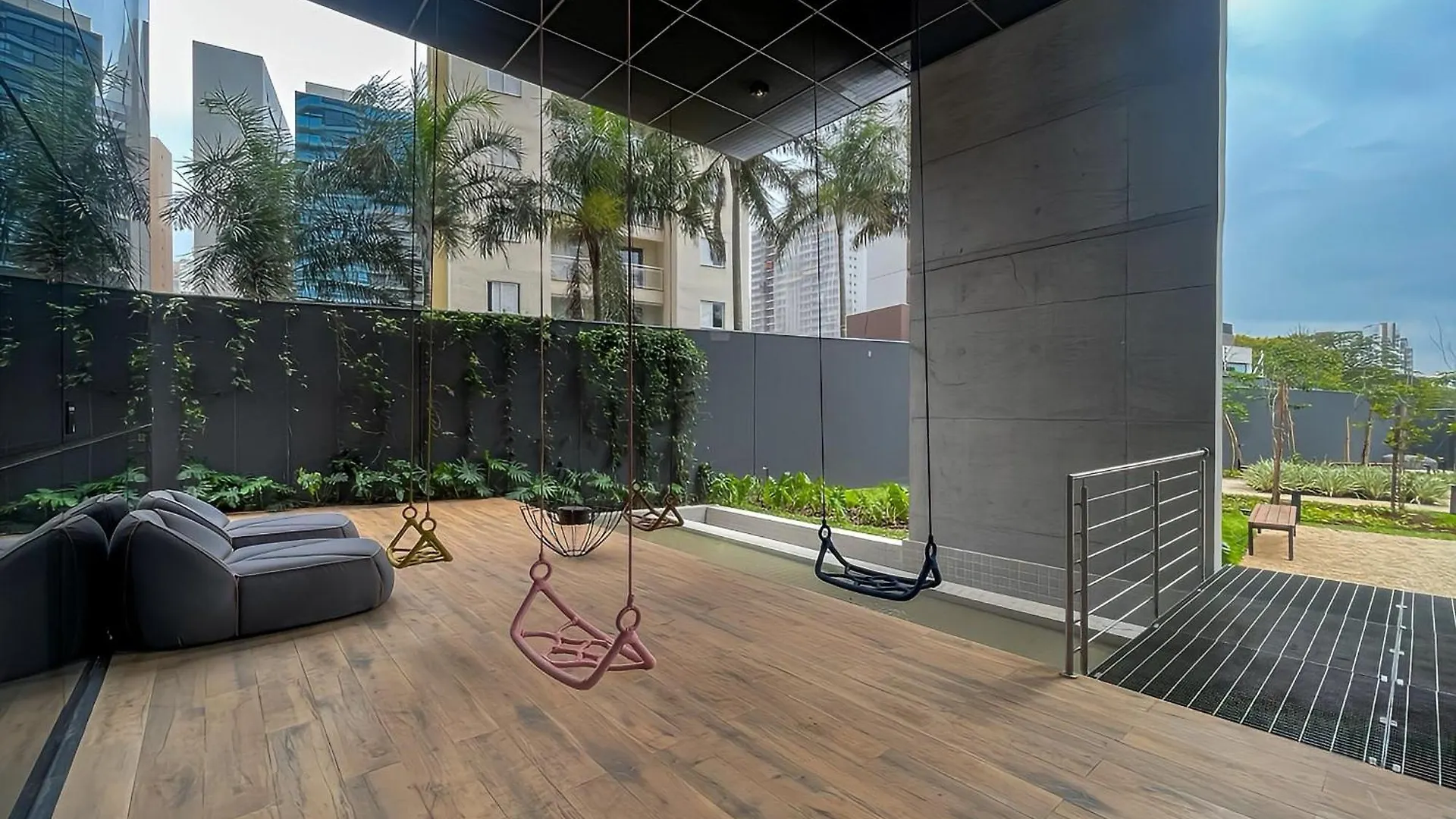 Villa Luxo No Coracao De Sao Paulo, Estacionamento Pago Brasile
